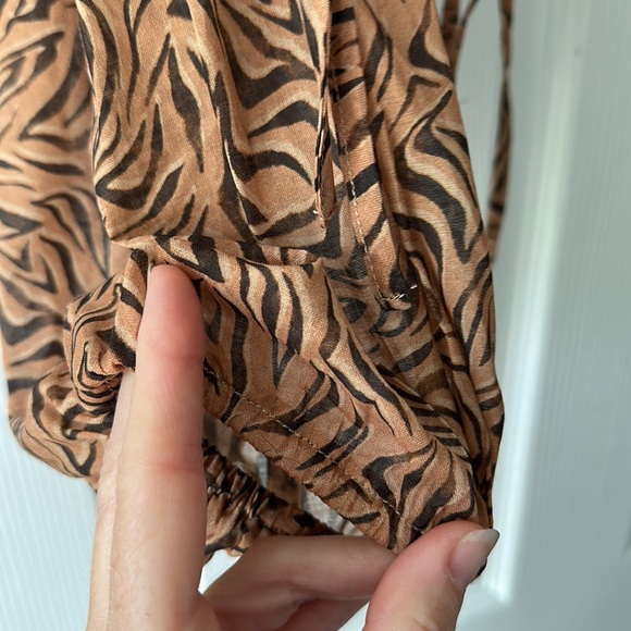 Charlie Holiday leopard crop top S - Picture 10 of 14